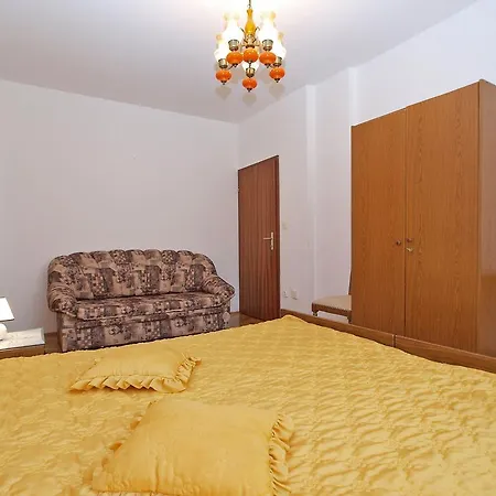 Daire Apartmensts Nikola 1023 *