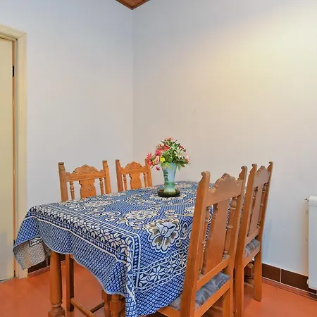 Apartmensts Nikola 1023 *