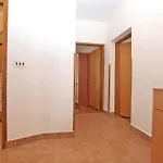 شقة Apartmensts Nikola 1023 *