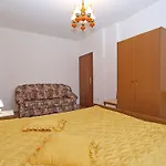 شقة Apartmensts Nikola 1023 *